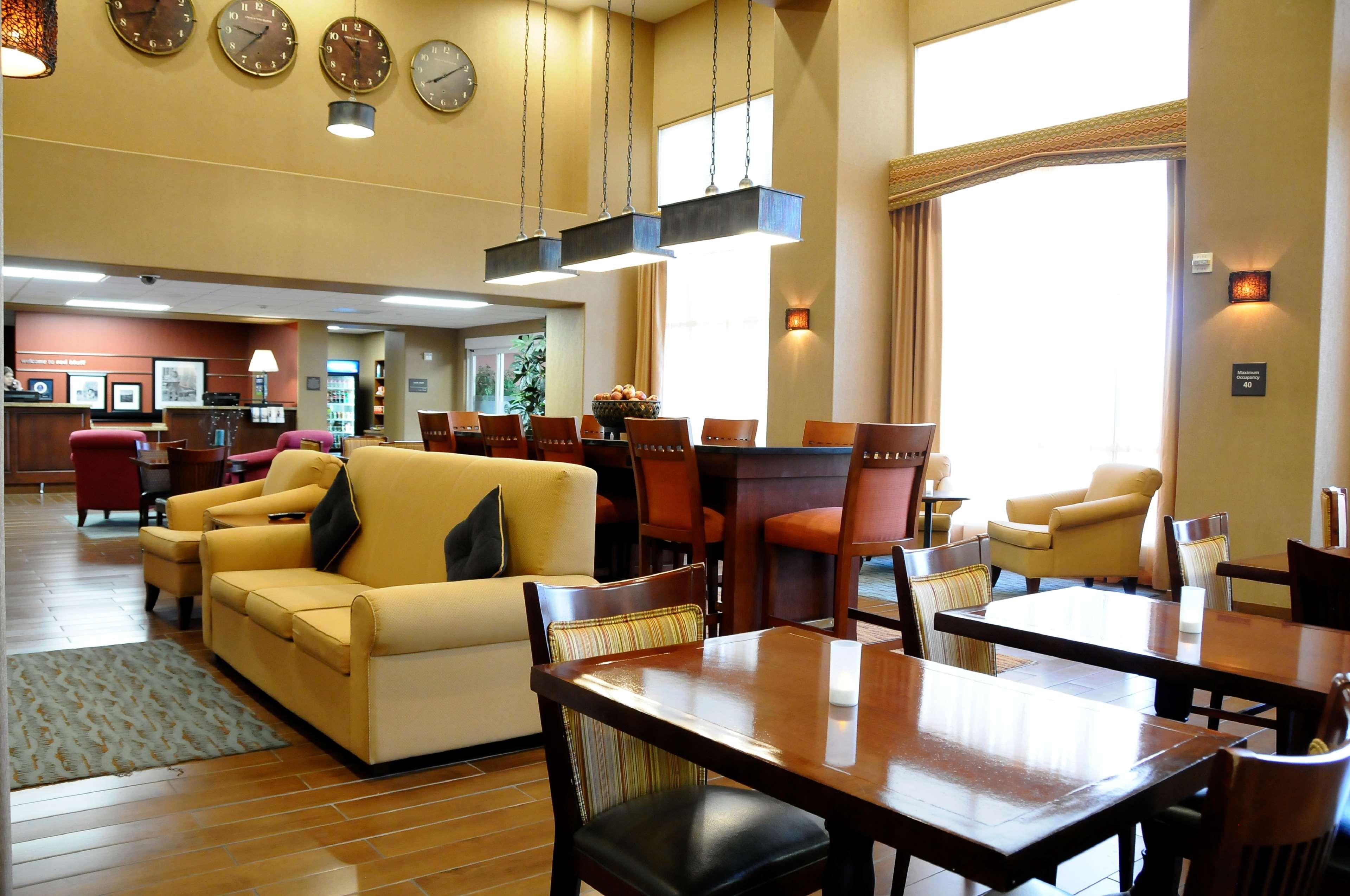 Hampton Inn & Suites Red Bluff Esterno foto